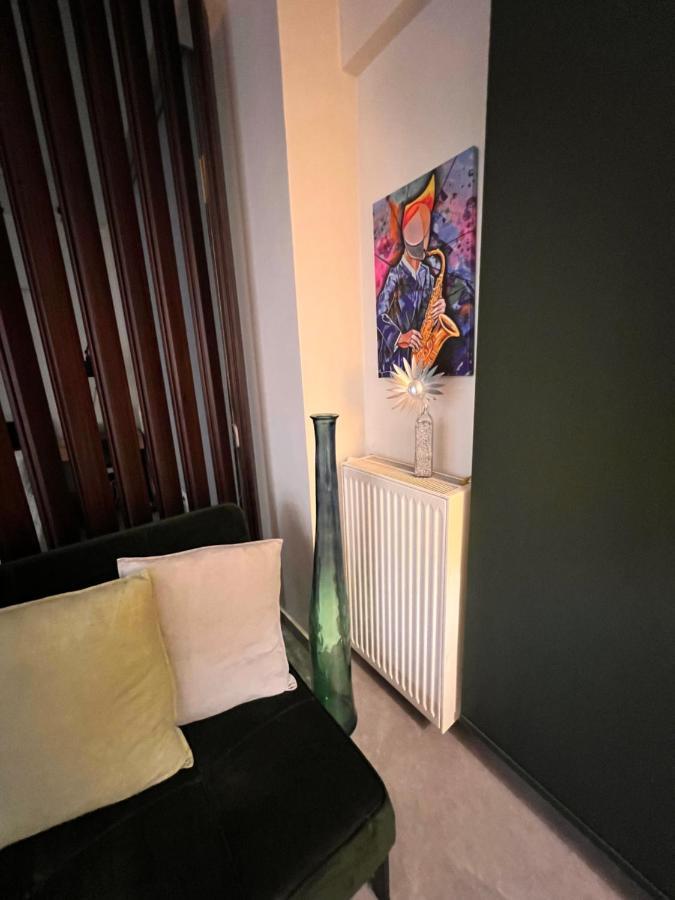 Vyron 2 Lusso Apartman Néa Mihanióna Kültér fotó